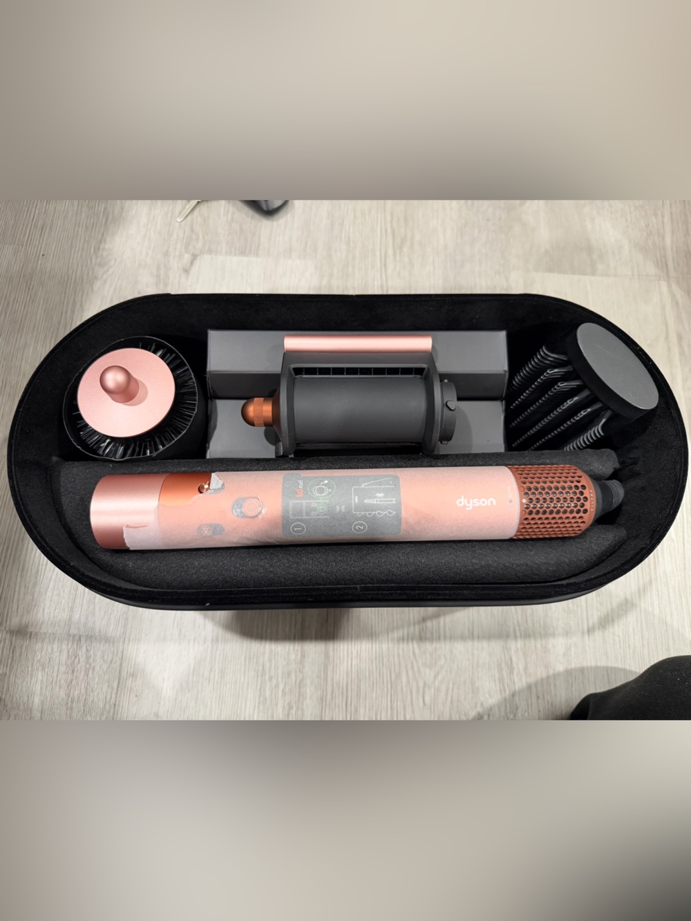Dyson Airwrap i.d.™Multi-Styler in Amber Silk NOB w/ all attachments GENUINE